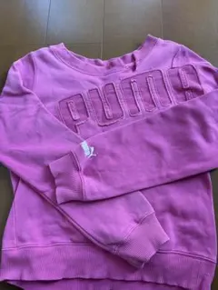 PUMA ピンク クルーネック スウェット