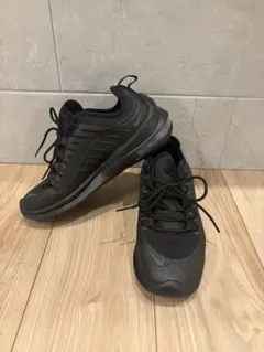 スニーカーNike Air Max AXIS ブラック24センチ