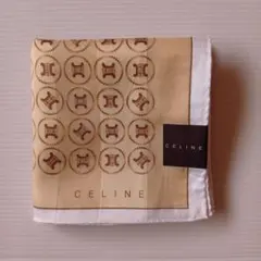 【未使用・シール付き】CELINE ハンカチ ベージュ系　マカダム柄　シワ有り