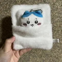 ちいかわ ハチワレ パスケース 白