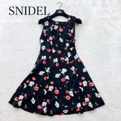 【スナイデル /snidel】　ワンピース　ノースリーブ　ひざ丈　花柄　S