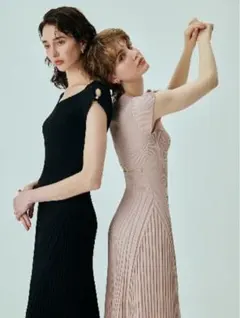 【新品タグ付き】フレンチスリーブリブニットフレアワンピース／ベージュ36 S