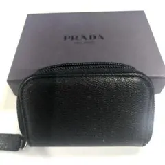 美品‼️PRADA ブラック レザー キーケース