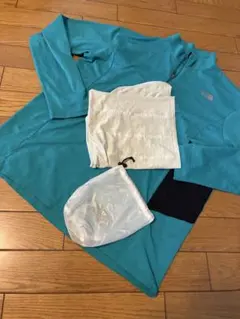 ノースフェイス長袖・ネックゲイター・収納袋