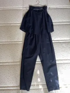 Item thumbnail for item e9271a3c-dc9e-438f-8a03-98b12ab2e16b