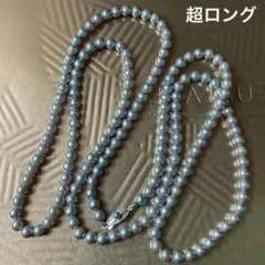 シルバーフェイクパールのロングネックレス　高級感　フォーマル　結婚式　カジュアル