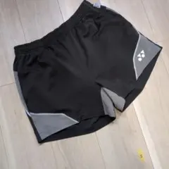 バドミントン　YONEX　ヨネックス　ハーフパンツ　ショートパンツ　М　黒
