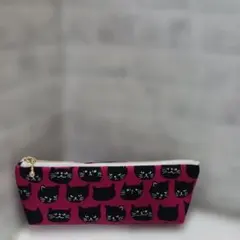 猫柄　ペンケース