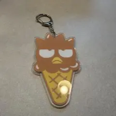 サンリオカフェワゴン　アクリルキーホルダー バッドばつ丸