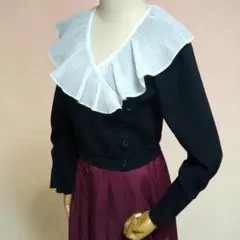 ​【美品】SNIDEL プリーツカラーニット　プルオーバー 　黒　F 完売品