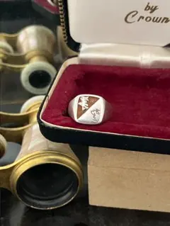 Item thumbnail for item 2023768b-8509-4b72-b888-2847f90aa891