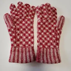 赤と白のチェック柄5本指の手編み手袋