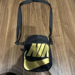 Item thumbnail for item 1b04a2d6-9efe-45a7-ba80-cd1330742ace