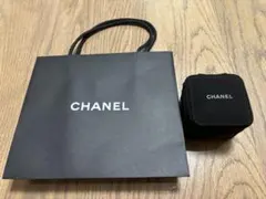 シャネル　CHANEL 時計ケース　ショップバックのサムネイル