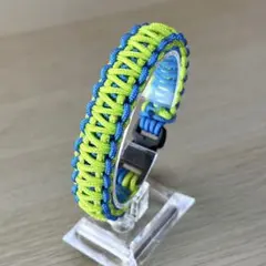 パラコードブレスレット（内周約17m、幅約1.5cm）