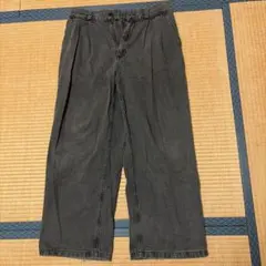 デニムツータックバギースラックス