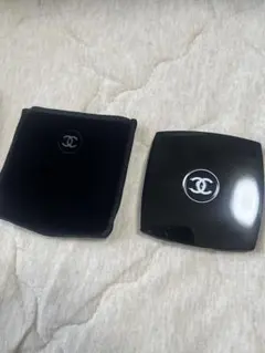 新品　CHANEL ミロワール ダブルファセット 等倍拡大2面 コンパクトミラーのサムネイル