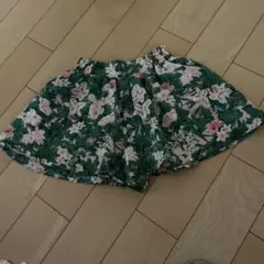 花柄 120サイズ ショートパンツ