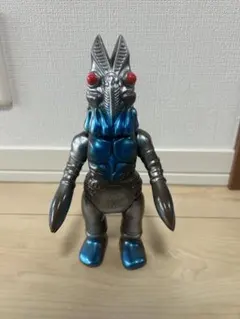 ２４cm 新品 ウルトラマン バルタン星人 ソフビ 円谷 スカイブルーバージョン 24cm 新品 ウルトラマン バルタン星人 ソフビ 円谷 スカイブルー
