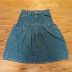 BEAMS BOY デニム フレアスカート ひざ丈のサムネイル