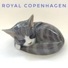 フィギュリン 置物