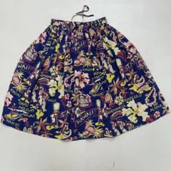 BEAMS 雷門 SUN SURF コラボ 別注 ハワイアンスカートのサムネイル
