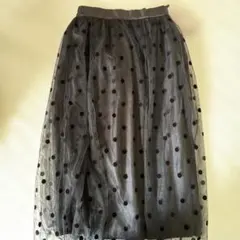 しまむら　グレー ドット柄 フレアスカート