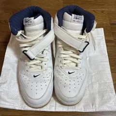 AIR FORCE 1 NIKE スニーカー