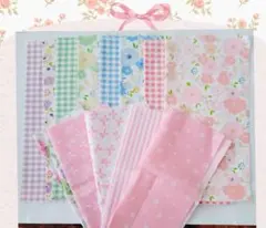 布地、ハギレ13枚セット★花柄、チェック柄★パッチワークなどに。