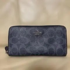 COACH ネイビー ドットパターン 長財布