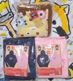 モンチッチ　ふんわりブランケット　スウェットパーカー２種