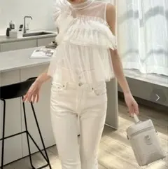 Fiolily キラキラトップス 山本月 ホワイト - メルカリ