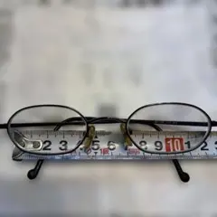 近視用ブラックオーバルフレームメガネ