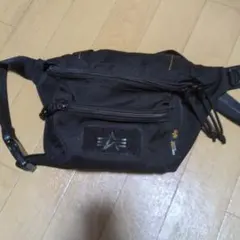 Alpha Industries ショルダーバッグ ブラック 即日発送️⭕️