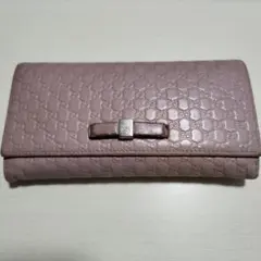 GUCCI ピンク レザー 長財布 GGパターン