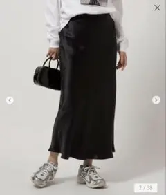 green label relaxing サテン ナロー スカート