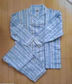 Item thumbnail for item 25e90846-850e-43e0-94d1-82761511306f