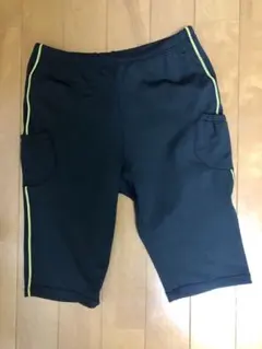 エレッセハーフパンツ