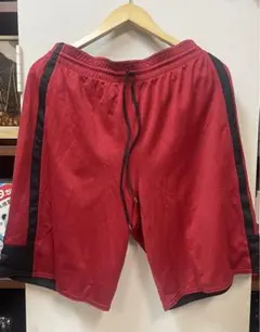 MR-193A Nike リバーシブル　赤&黒ショートパンツ