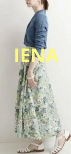 ★新品未使用タグ付き★ IENA かすれフラワーフレアスカート　38サイズ