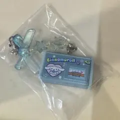 サンリオキャラクターズ　シークレットデニムペンポーチ風ストラップ　シナモロール