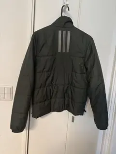 adidasダウンジャケット