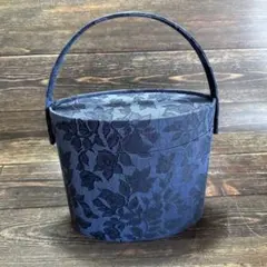 未使用　資生堂　花椿 コスメバニティケース ネイビー 椿柄 非売品