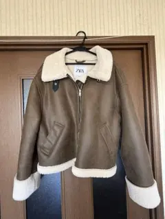 ZARA ムートン風ジャケット