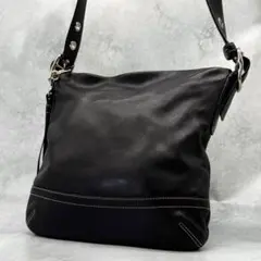 COACH コーチ ショルダーバッグ レザー ブラック クロスボディ タッセル