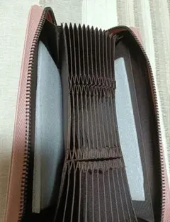 本革製　スキミング防止カードケース　大容量　新品未使用　ピンク