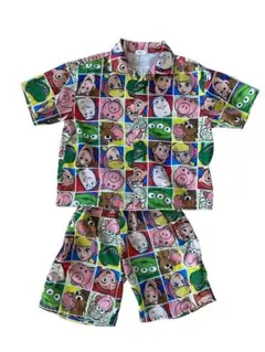 トイストーリー　半袖シャツとショートパンツ セットアップ　130cm