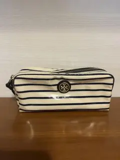 トリーバーチ　ポーチ