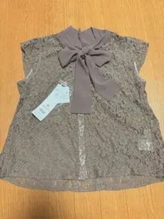 タグ付き新品未使用　JILL STUART ボウタイ付きレースブラウス