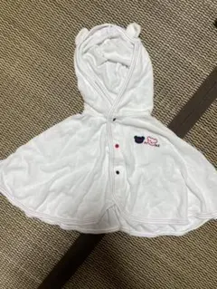 赤ちゃんの城　ベビーポンチョ　ケープ　トリコロール